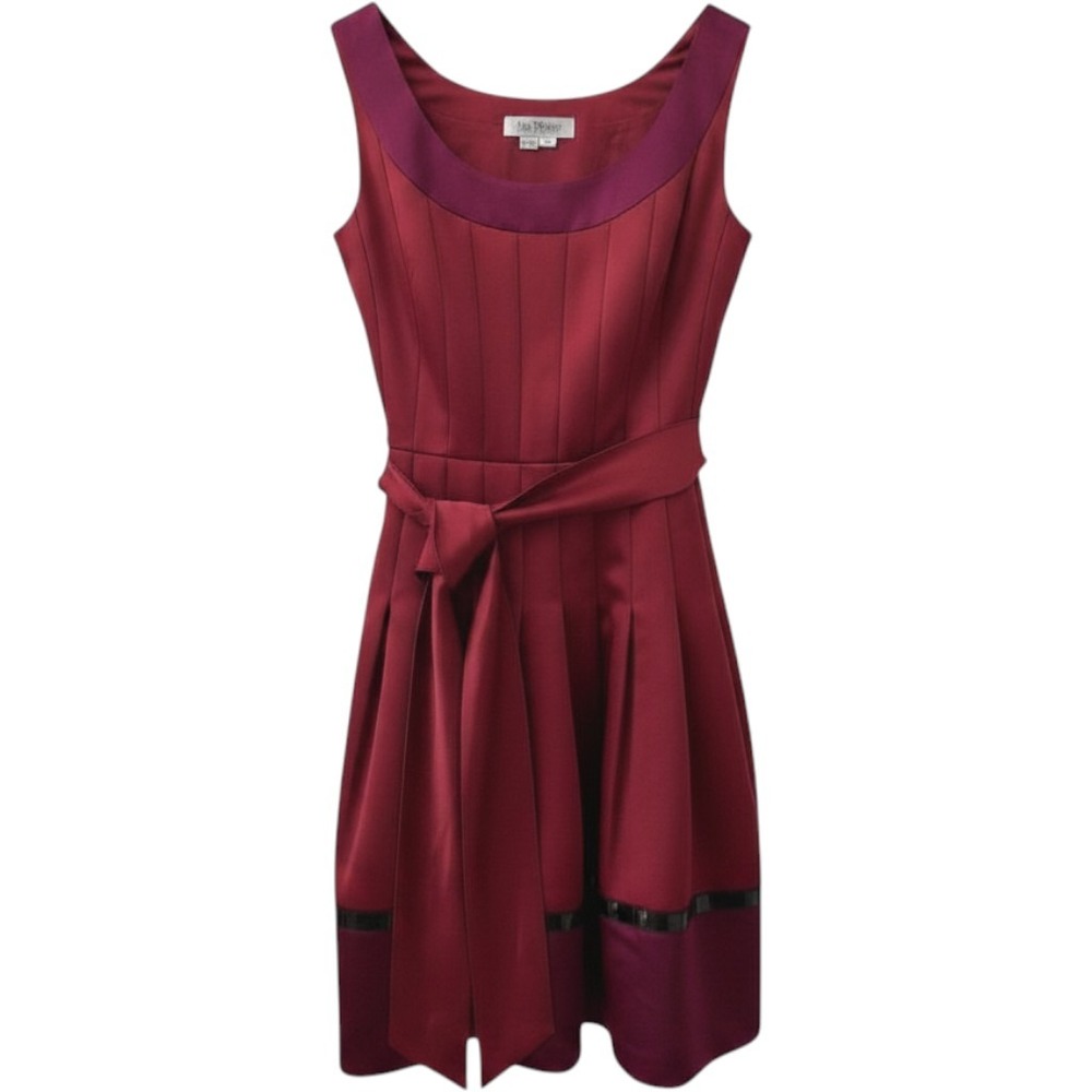 Kay Unger Cocktail Dress Size 6 Burgundy Plum Silk Trim Sequin Colorblock‎